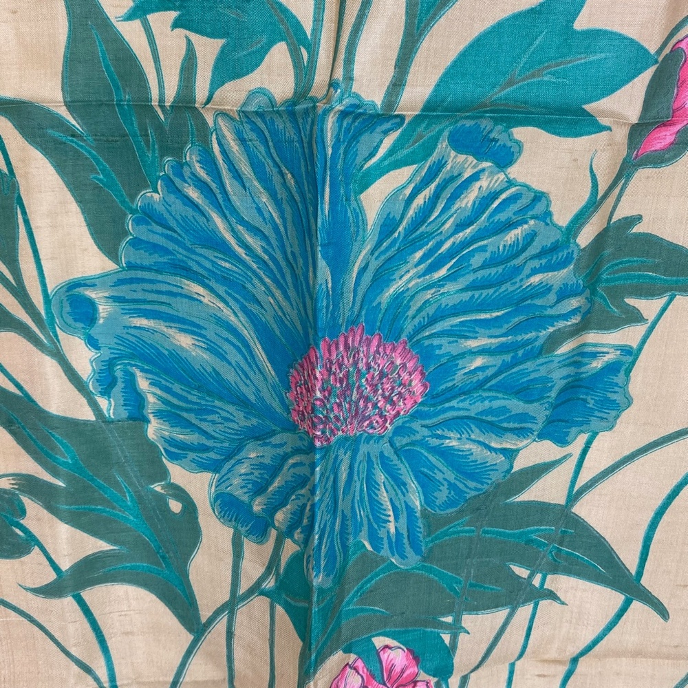 Women's 100% Raw Silk Scarf Beige Pink Blue Floral Print Handmade in Thailand - Picture 2 of 12